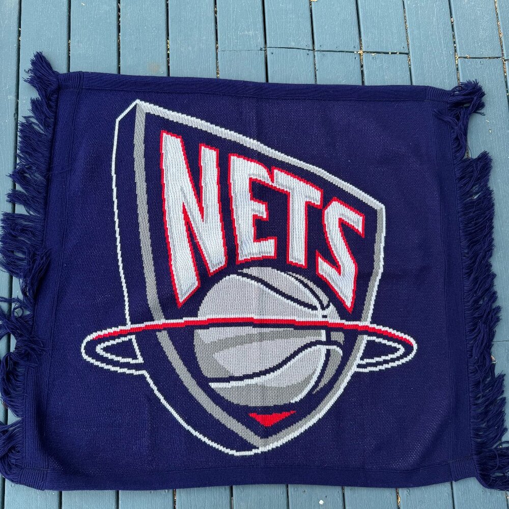 Vintage New Jersey Nets Logo 45” X 43” Woven Tapestry Throw Blanket NBA USA Made